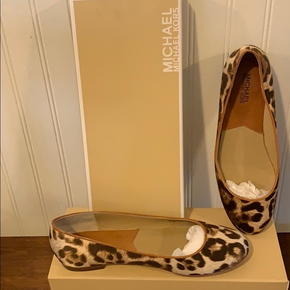 Michael Kors Shoes - Michael Kors Cheetah Flats Saratoga 8.5 M